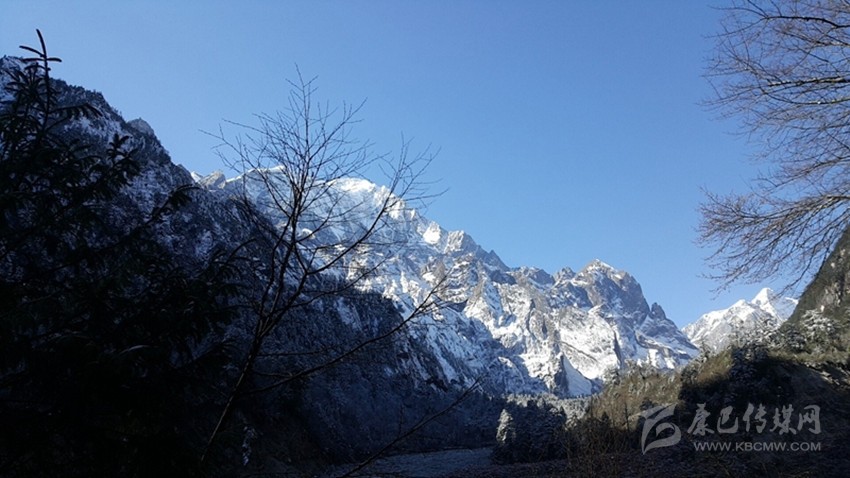 海螺溝這組冬日雪景圖請拿走！